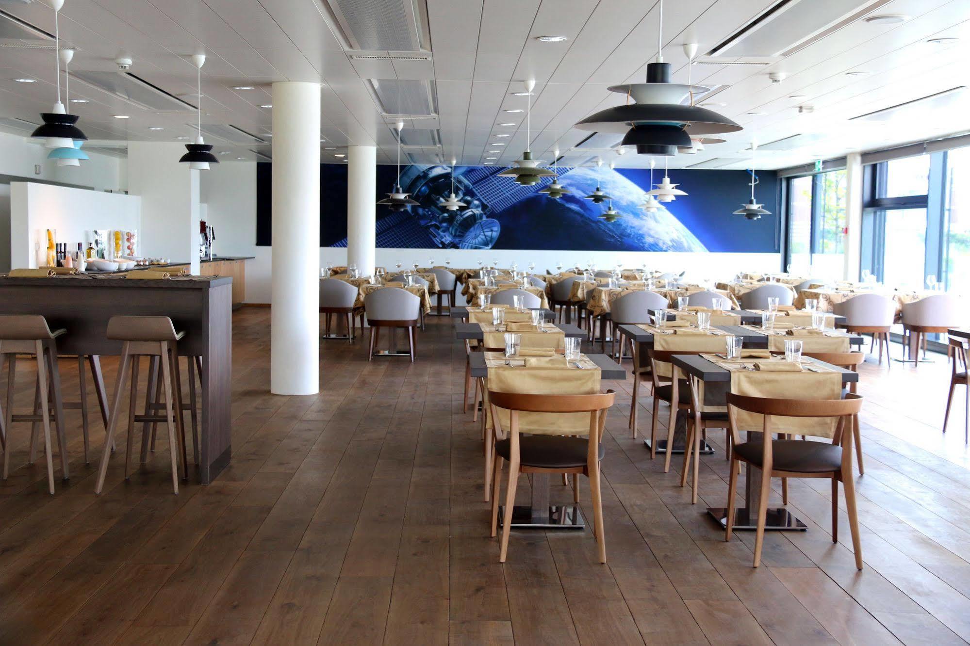Discovery Hotel 3* Superior Crissier Exterior photo